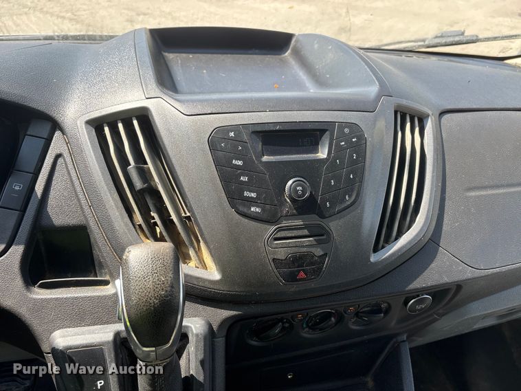 image for item DT0119 2018 Ford Transit 350 van