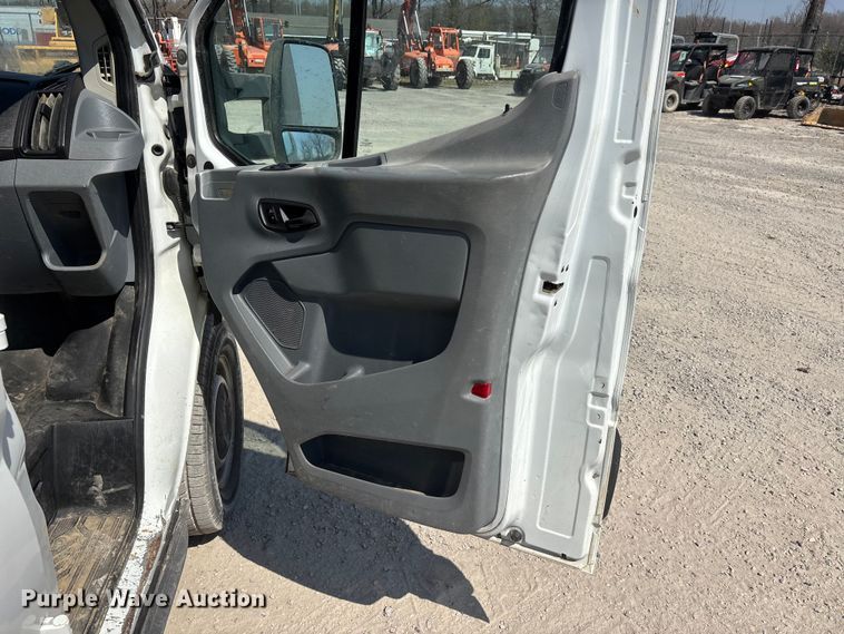 image for item DT0119 2018 Ford Transit 350 van