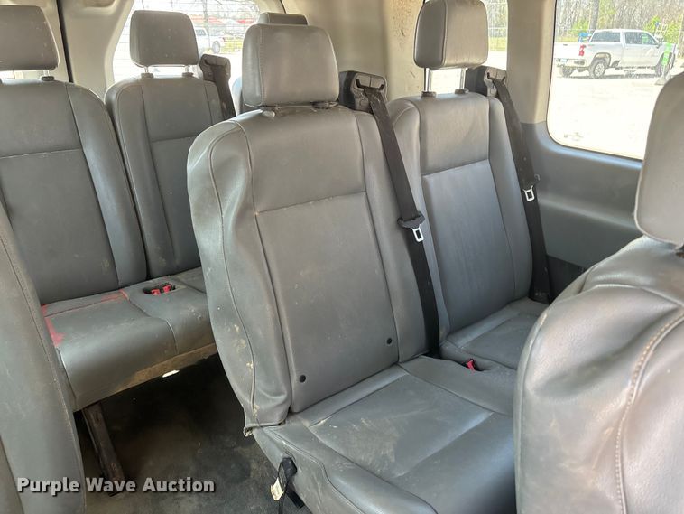 image for item DT0119 2018 Ford Transit 350 van