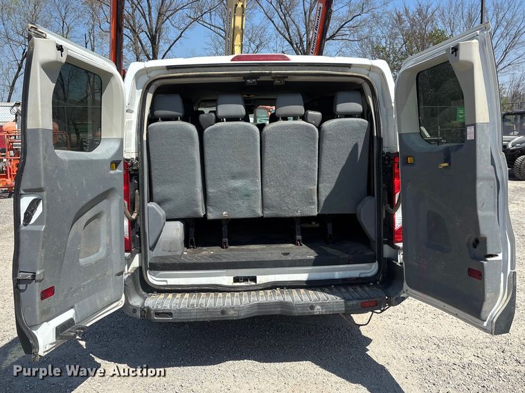 image for item DT0119 2018 Ford Transit 350 van