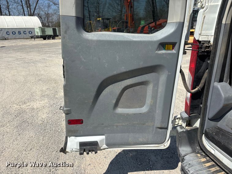 image for item DT0119 2018 Ford Transit 350 van