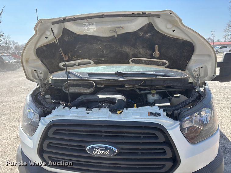 image for item DT0119 2018 Ford Transit 350 van