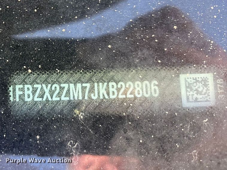 image for item DT0119 2018 Ford Transit 350 van