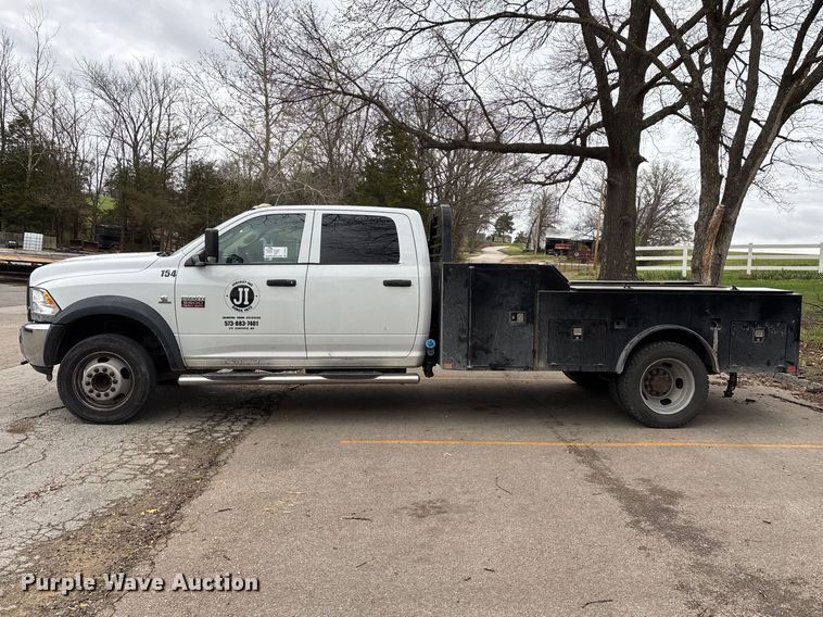 image for item DT0122 2012 Dodge Ram 5500 Crew Cab flatbed truck
