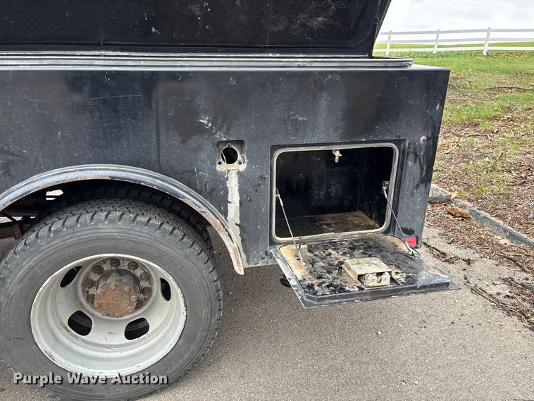 image for item DT0122 2012 Dodge Ram 5500 Crew Cab flatbed truck