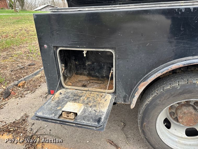 image for item DT0122 2012 Dodge Ram 5500 Crew Cab flatbed truck