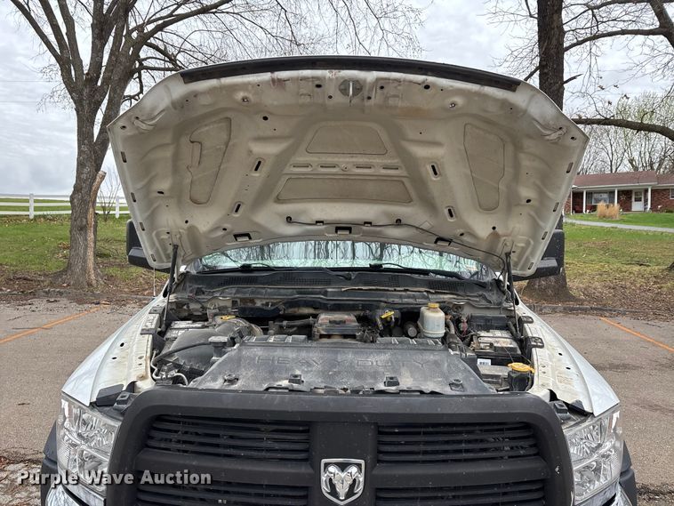 image for item DT0122 2012 Dodge Ram 5500 Crew Cab flatbed truck