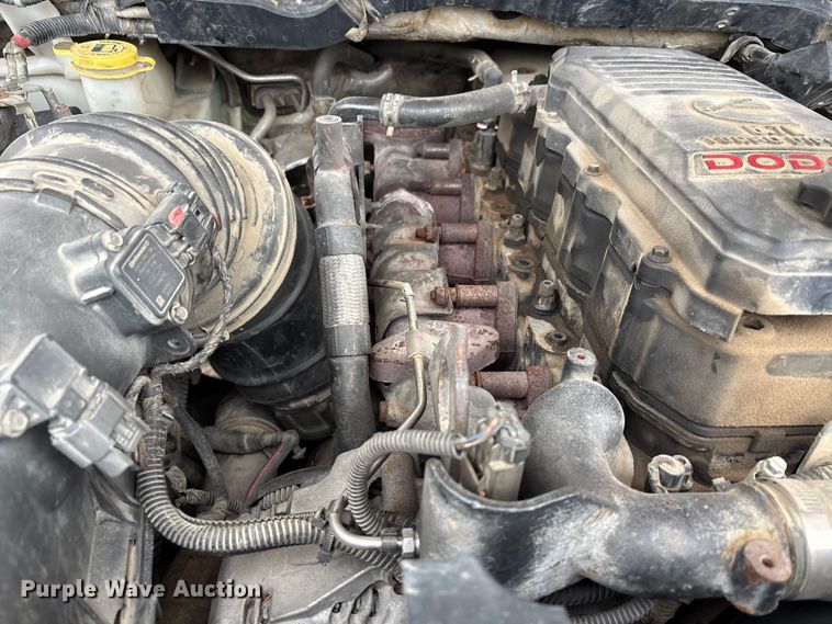 image for item DT0122 2012 Dodge Ram 5500 Crew Cab flatbed truck