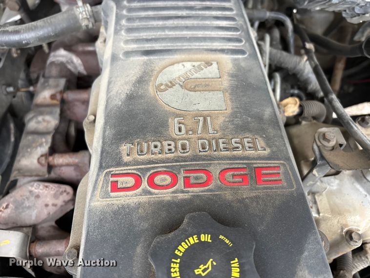 image for item DT0122 2012 Dodge Ram 5500 Crew Cab flatbed truck