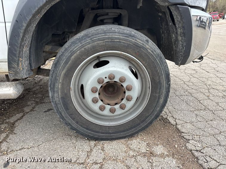 image for item DT0122 2012 Dodge Ram 5500 Crew Cab flatbed truck