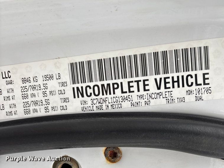 image for item DT0122 2012 Dodge Ram 5500 Crew Cab flatbed truck