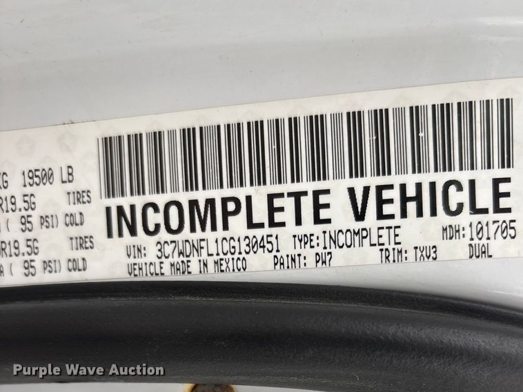 image for item DT0122 2012 Dodge Ram 5500 Crew Cab flatbed truck