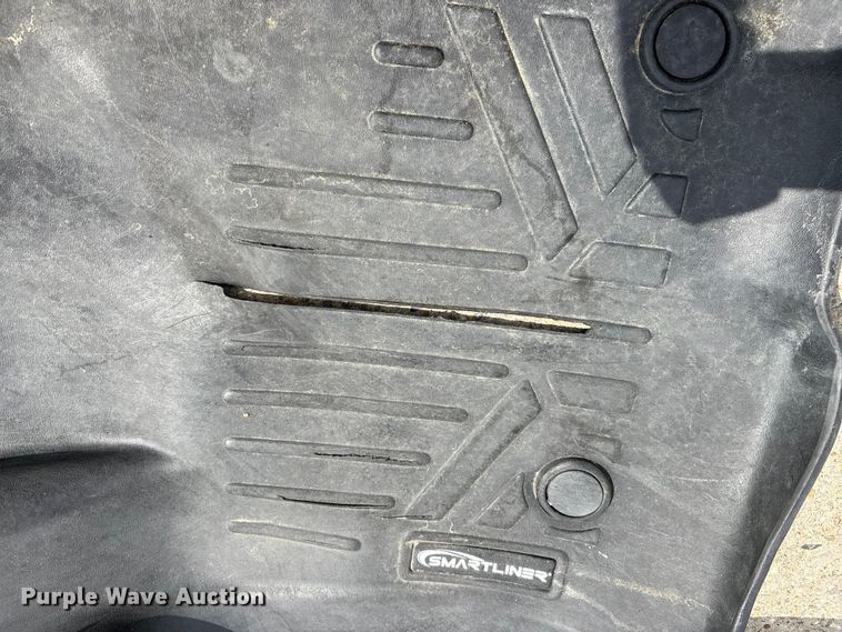 image for item DT0124 2021 Chevrolet Silverado 1500 Crew Cab pickup truck