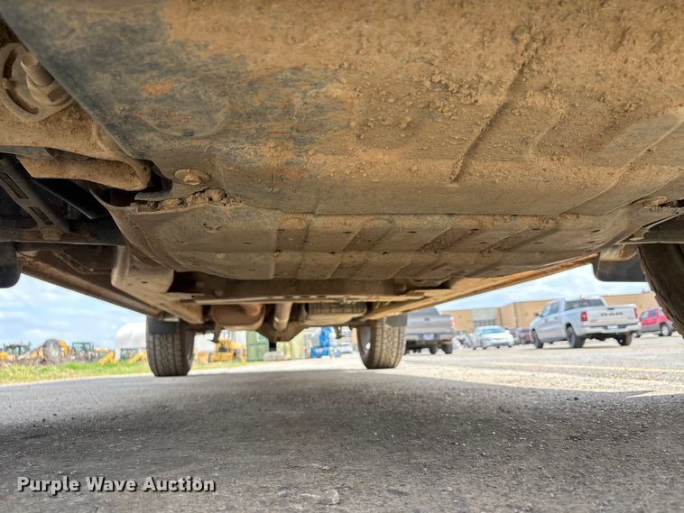 image for item DT0124 2021 Chevrolet Silverado 1500 Crew Cab pickup truck