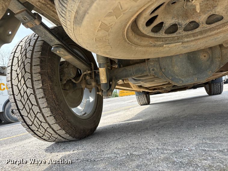 image for item DT0124 2021 Chevrolet Silverado 1500 Crew Cab pickup truck