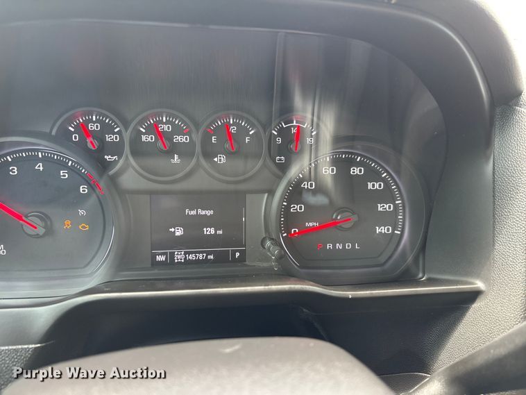 image for item DT0124 2021 Chevrolet Silverado 1500 Crew Cab pickup truck