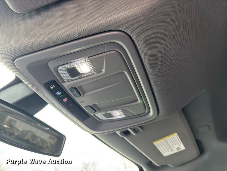 image for item DT0124 2021 Chevrolet Silverado 1500 Crew Cab pickup truck