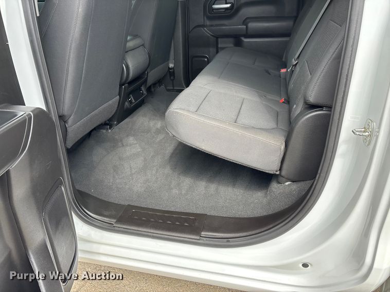 image for item DT0124 2021 Chevrolet Silverado 1500 Crew Cab pickup truck