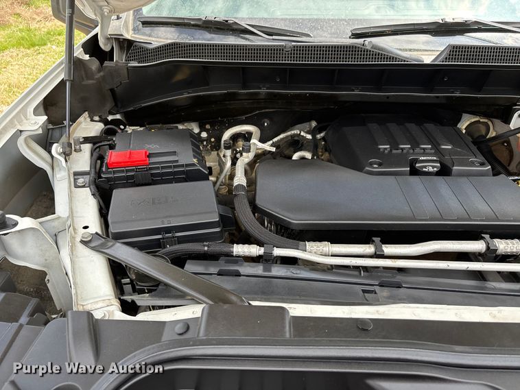 image for item DT0124 2021 Chevrolet Silverado 1500 Crew Cab pickup truck