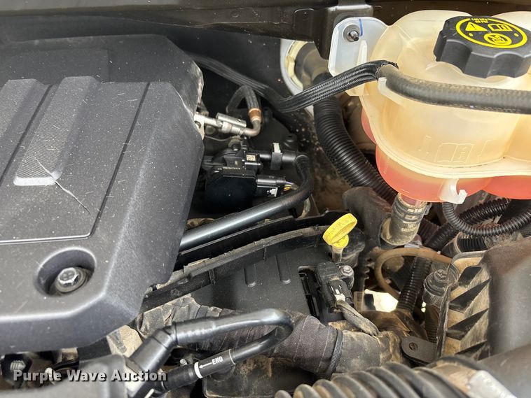 image for item DT0124 2021 Chevrolet Silverado 1500 Crew Cab pickup truck