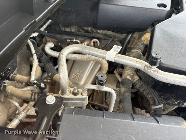 image for item DT0124 2021 Chevrolet Silverado 1500 Crew Cab pickup truck