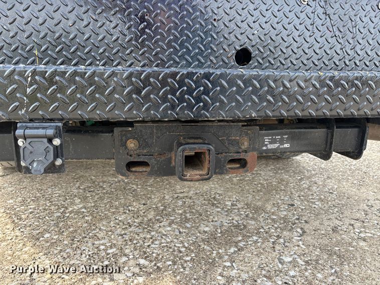 image for item DT0129 2019 Ford F250 Super Duty Crew Cab utility bed pickup truck