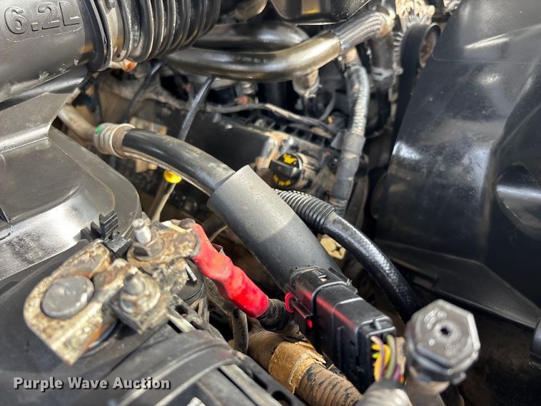 image for item DT0129 2019 Ford F250 Super Duty Crew Cab utility bed pickup truck