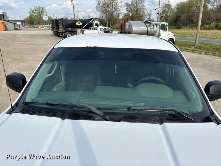 image for item DT0130 2013 Chevrolet Silverado 1500 Ext. Cab pickup truck