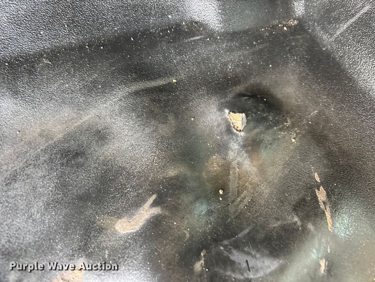 image for item DT0130 2013 Chevrolet Silverado 1500 Ext. Cab pickup truck