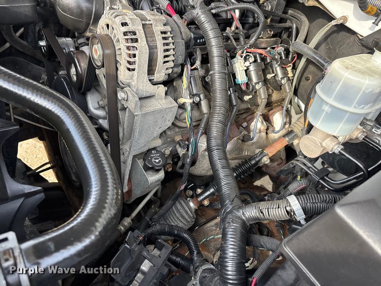 image for item DT0130 2013 Chevrolet Silverado 1500 Ext. Cab pickup truck