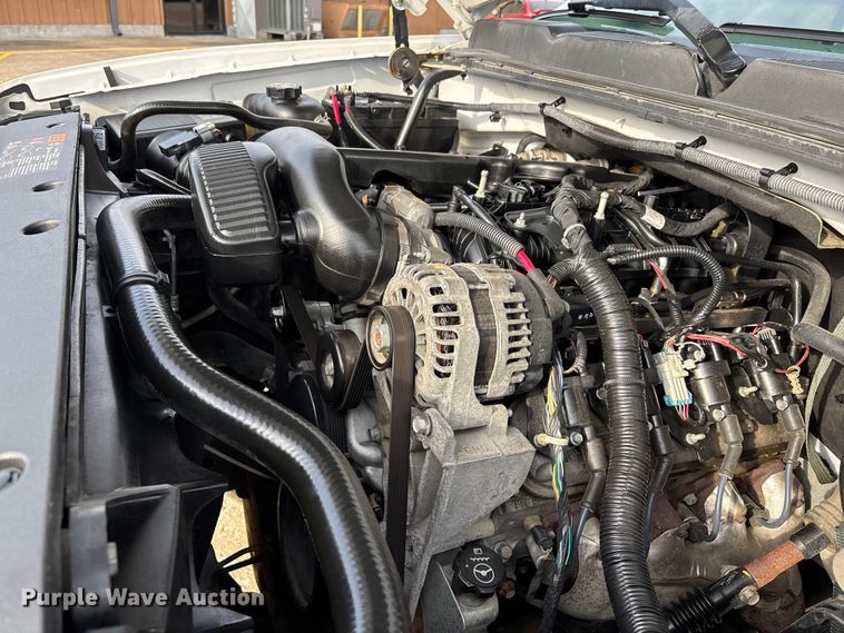 image for item DT0130 2013 Chevrolet Silverado 1500 Ext. Cab pickup truck