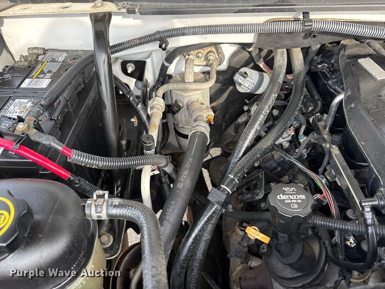 image for item DT0130 2013 Chevrolet Silverado 1500 Ext. Cab pickup truck