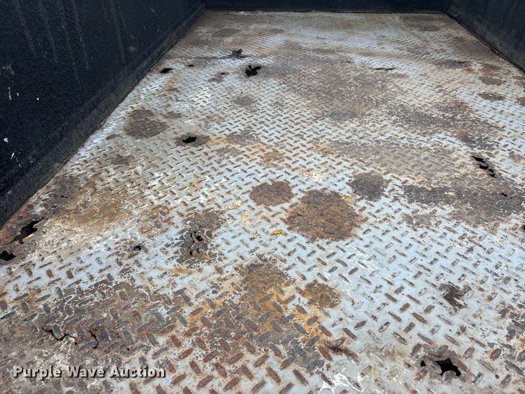 image for item DT0131 2009 Chevrolet Silverado 2500HD utility bed pickup truck