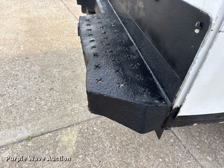 image for item DT0131 2009 Chevrolet Silverado 2500HD utility bed pickup truck