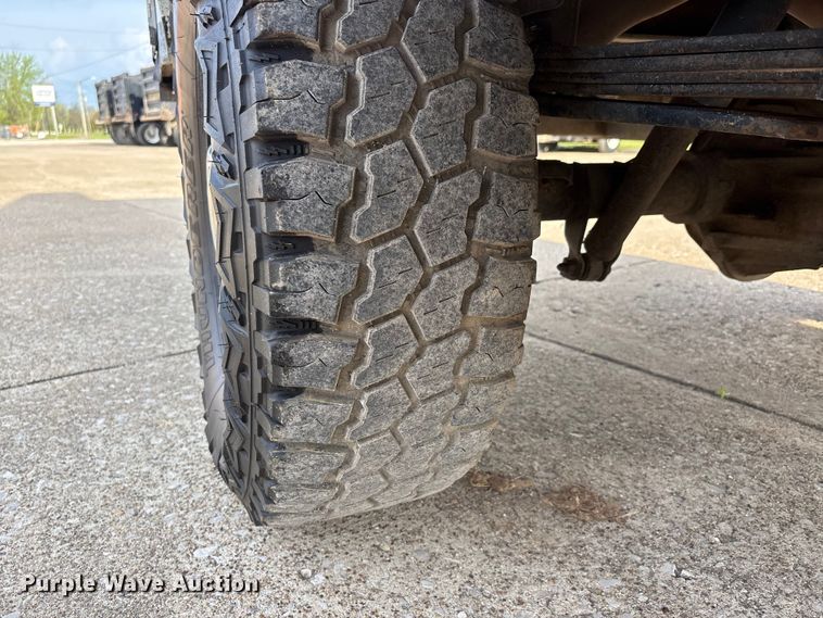 image for item DT0131 2009 Chevrolet Silverado 2500HD utility bed pickup truck