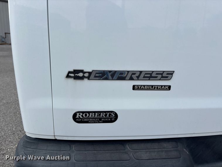 image for item DT0138 2016 Chevrolet Express van