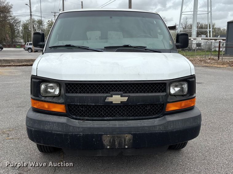 image for item DT0139 2016 Chevrolet Express van