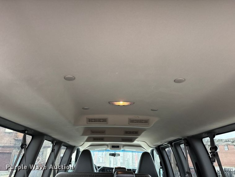 image for item DT0139 2016 Chevrolet Express van