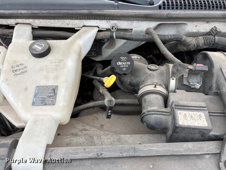 image for item DT0140 2016 Chevrolet Express van