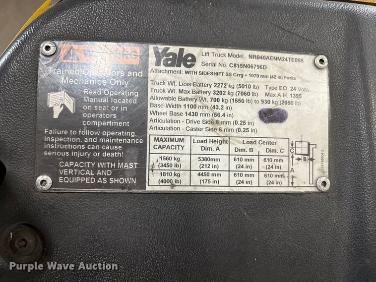 image for item DT2877 2006 Yale NR040 reach truck