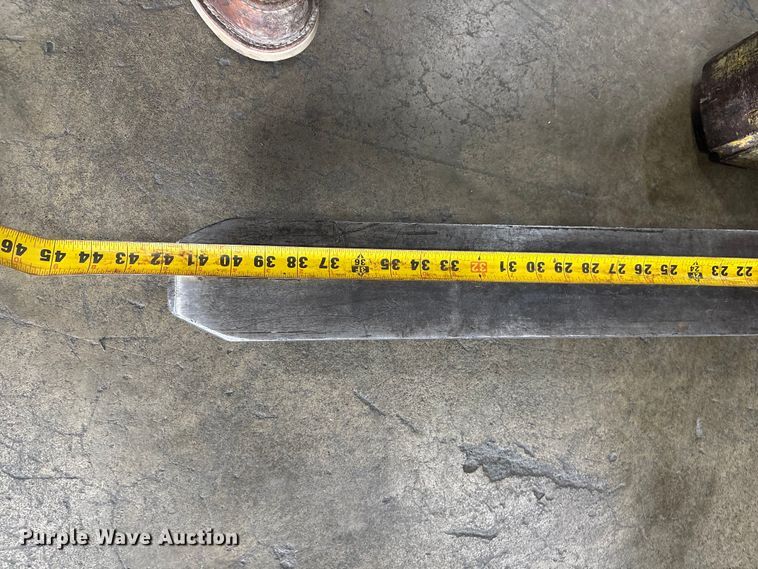 image for item DT2877 2006 Yale NR040 reach truck