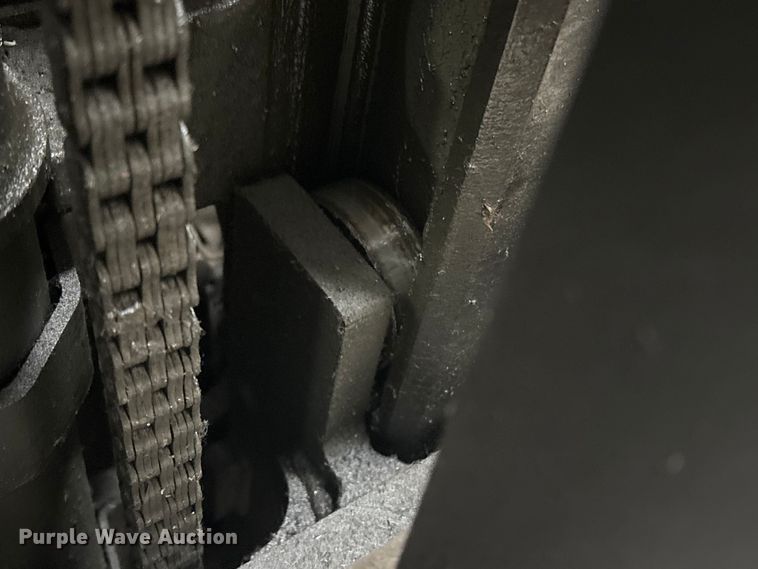 image for item DT2878 2013 Hyster S40FT forklift