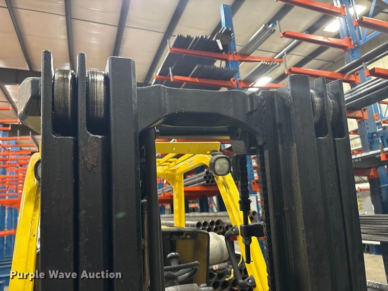 image for item DT2878 2013 Hyster S40FT forklift