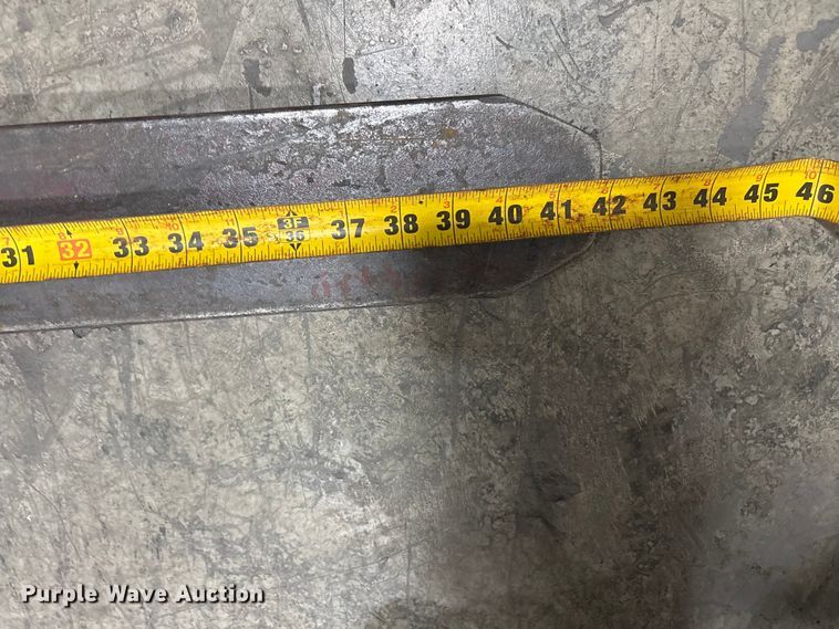 image for item DT2878 2013 Hyster S40FT forklift