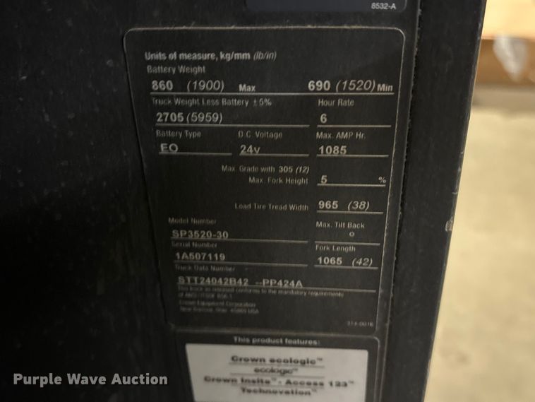 image for item DT2879 2017 Crown SP3520-30 order picker