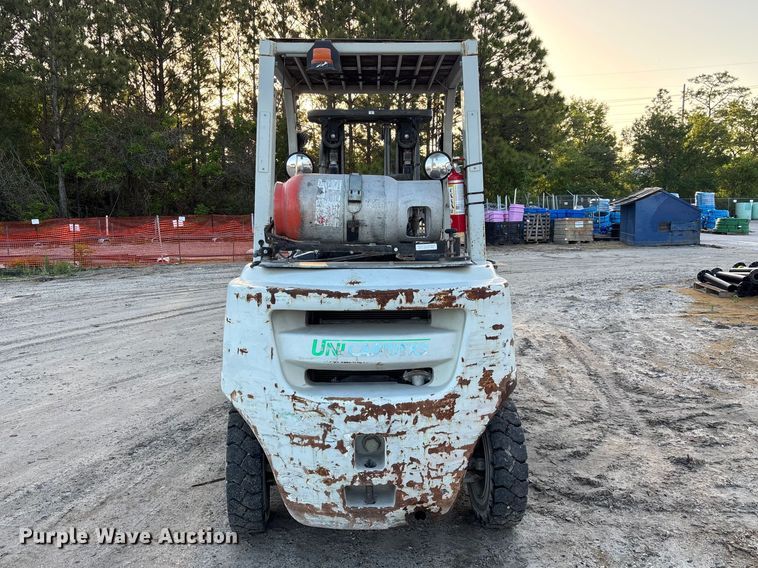 image for item DU0456 2017 UniCarriers PF80YLP forklift