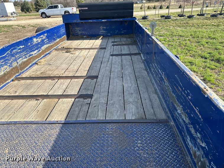 image for item DV0886 2015 Titan utility trailer