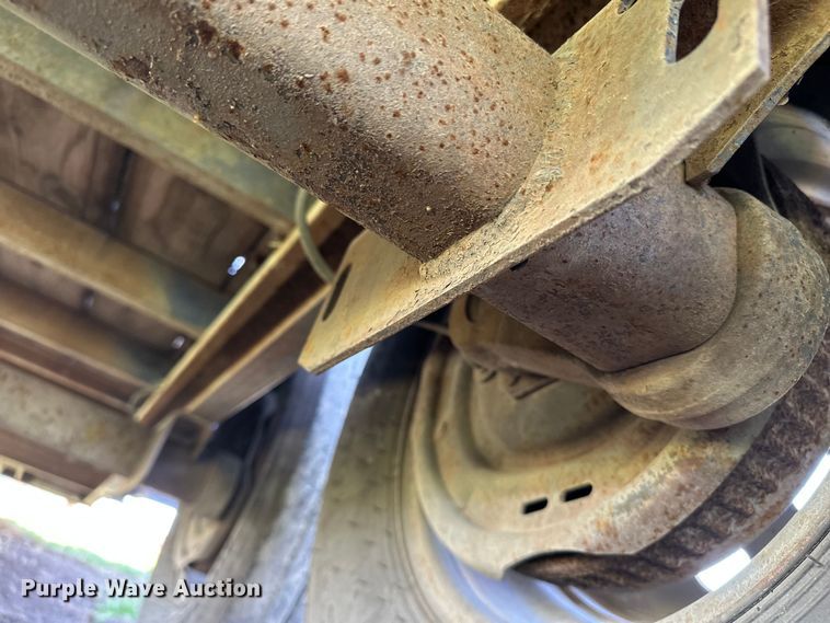 image for item DV0886 2015 Titan utility trailer