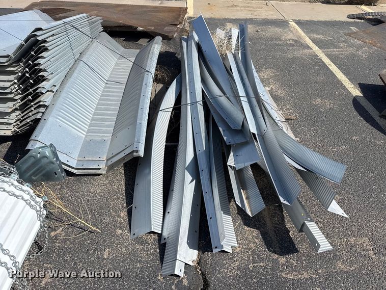 image for item DZ5368 Quonset building