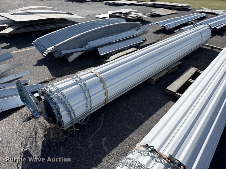 image for item DZ5368 Quonset building